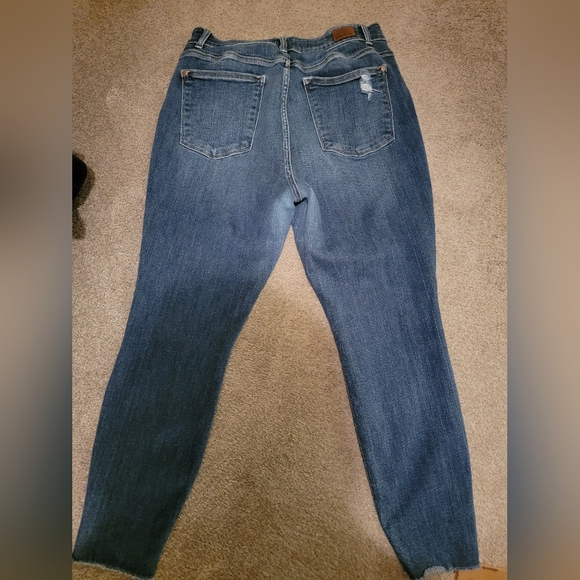 Judy Blue Dark Wash Distressed Skinny Jeans - Picture 2 of 8